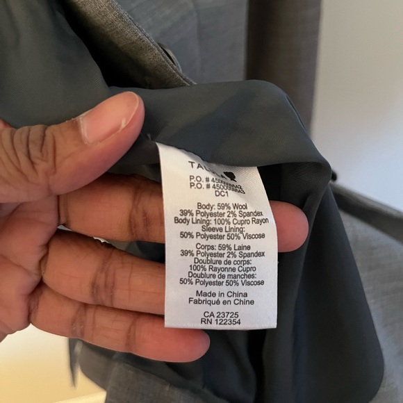 Aritzia (Talula) Blazer, Grey, Size 4 - Picture 6 of 6